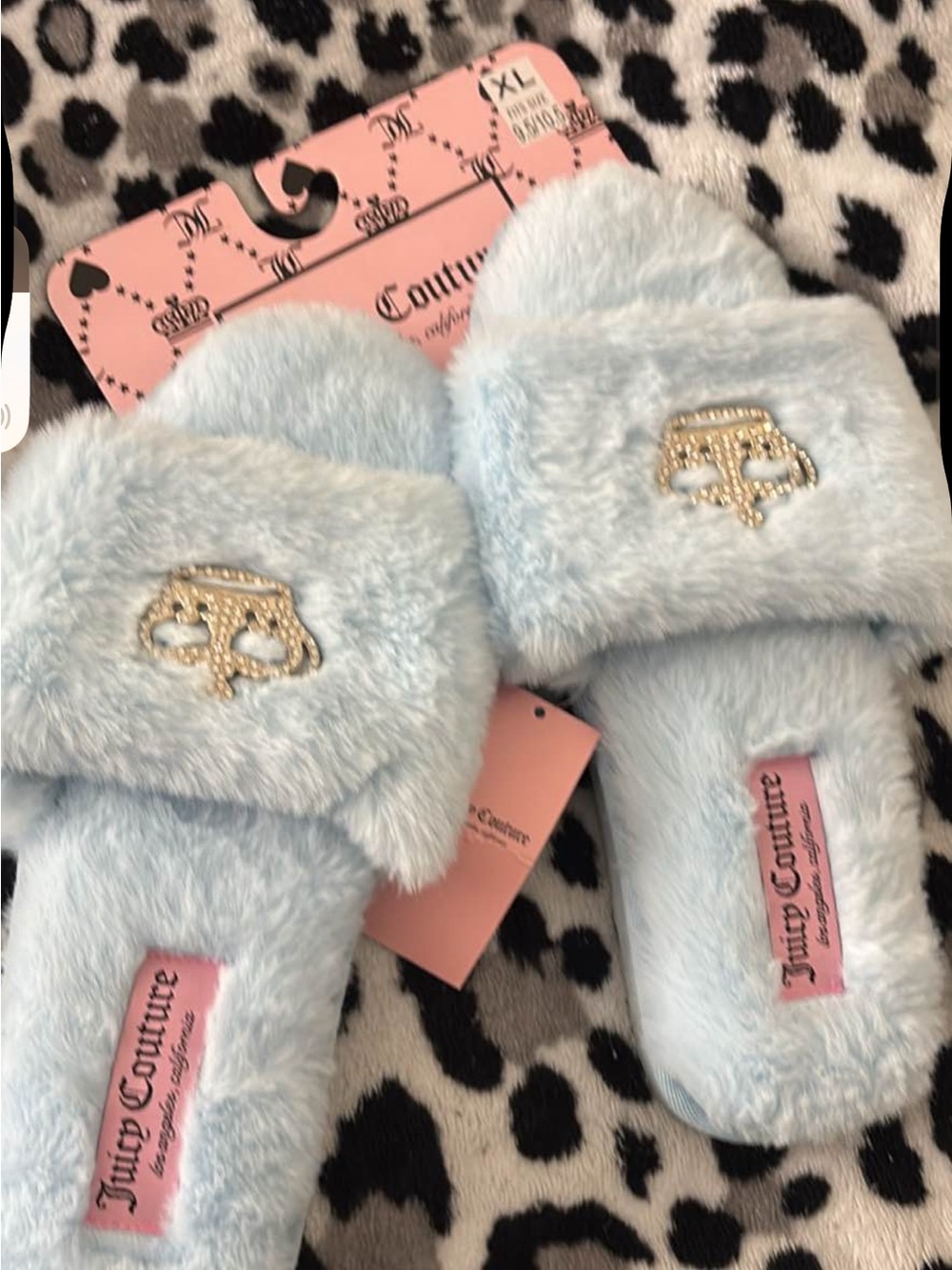 Juicy couture slippers